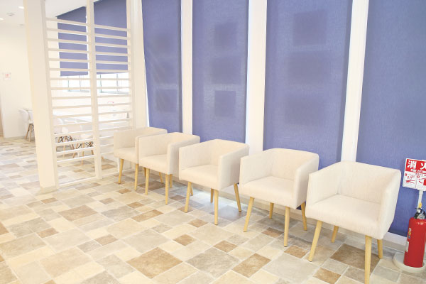 院内紹介02_待合室